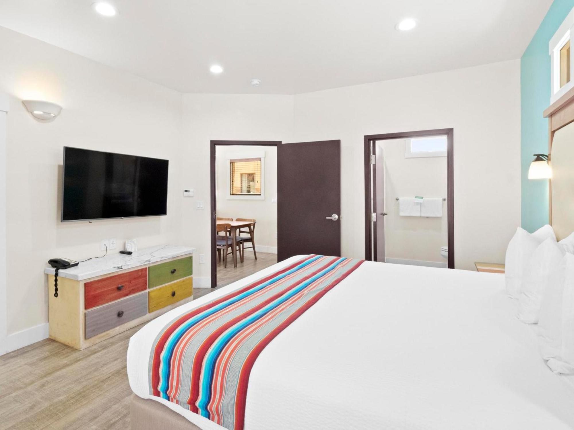 Hotel Dwellings 3*